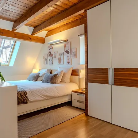 Duplex Centre - Climatisation - 6 Pers Lägenhet